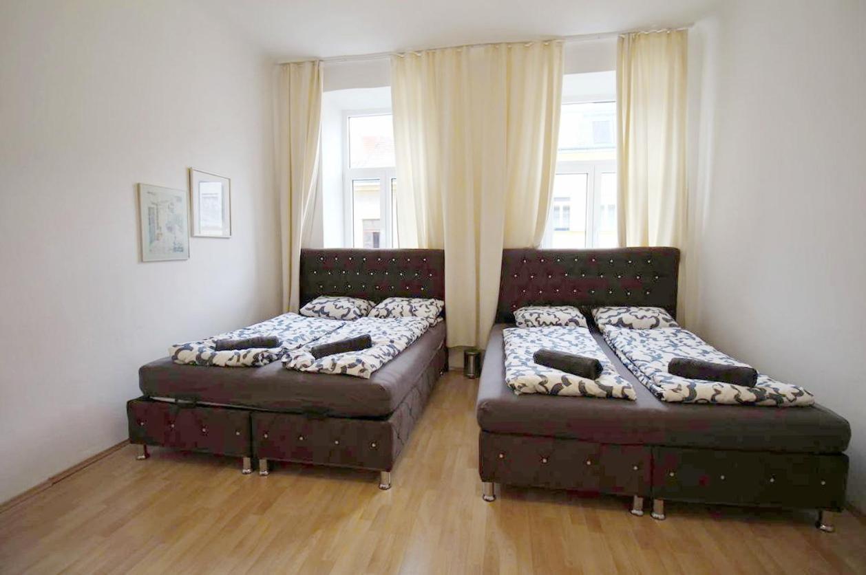 Homestay Comfortable Near Schonbrunn Palace *