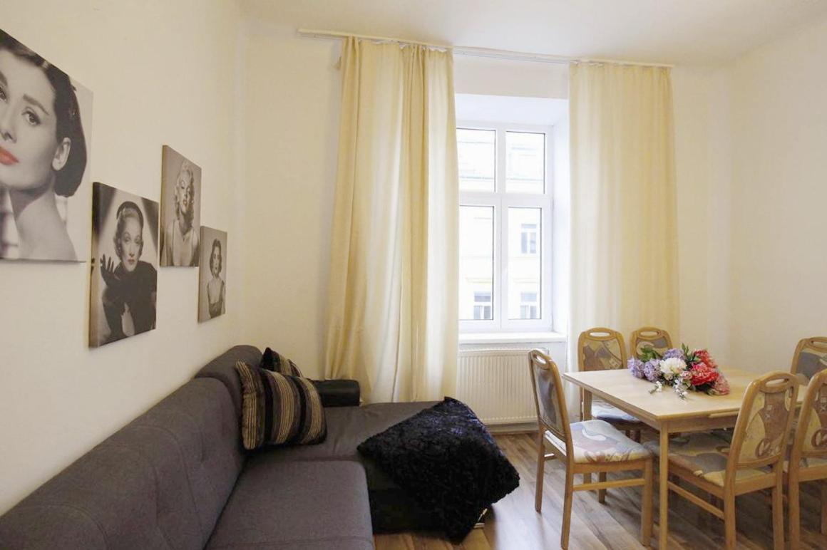 Comfortable Near Schonbrunn Palace