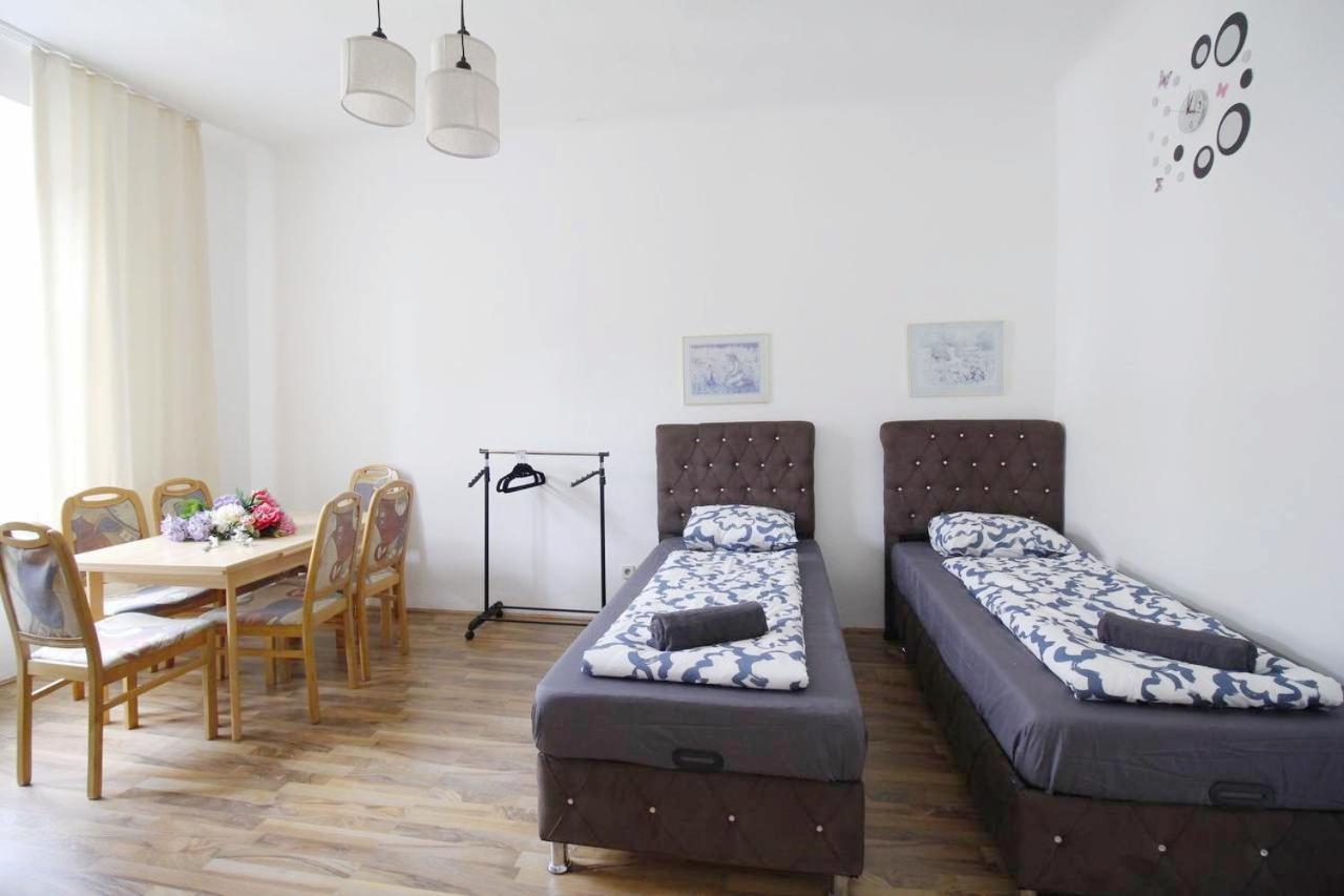 Homestay Comfortable Near Schonbrunn Palace Vienna
